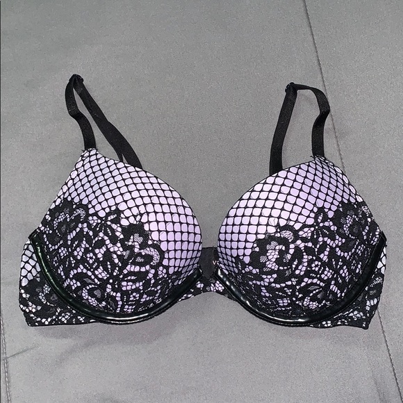 Victoria’s Secret Bra - Picture 1 of 5